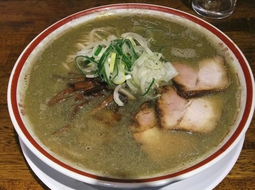 「バリ煮干し中華そば（800円）」@中華そば つし馬の写真