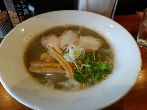 「【限定】鶏白湯煮干し750円」@らぁ麺 さくららんの写真