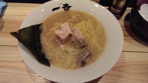 「豚煮干しそば」@下北沢 一幸の写真