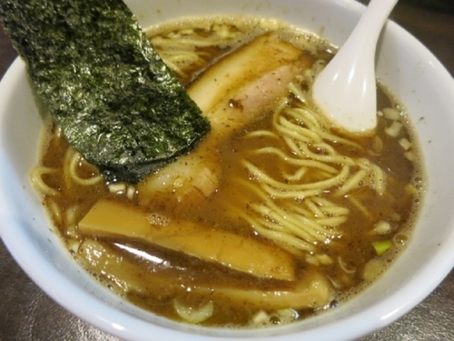 「らーめん　　750円」@麺者 服部の写真