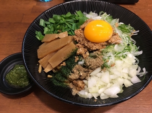 「味噌汁なし＋ペースト」@麺や 蒼輝 AOIKAGAYAKIの写真