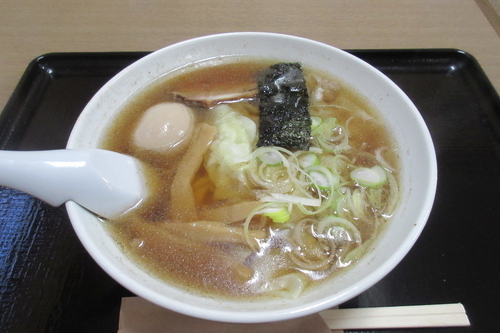 「ワンタンメン（７５０円）＋味玉（１００円）」@寺カフェ 中華そば水加美の写真