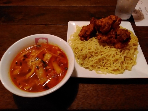 「期間限定 特製辣油のカラカラつけめん」@琉球チルダイの写真