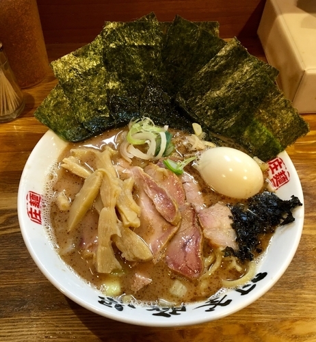 「魚介らぁめん770円+まる得トッピング250円」@麺屋 庄太 六浦本店の写真