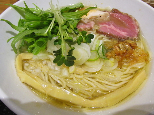 「塩煮干そば（限定）　「750円」」@つけめん・らーめん・煮干そば 金狼の写真