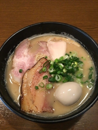 「醤油らーめん¥680＋味玉¥90」@らあめん こそっとの写真