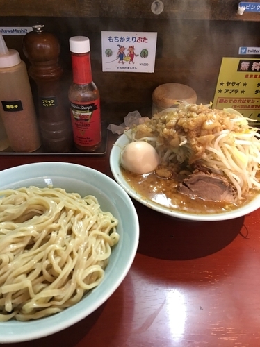 「つけ麺300g 味玉100円」@立川マシマシ 神田駅前店の写真