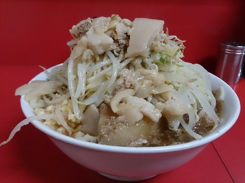 「小ラーメン豚入り」@ラーメン二郎 茨城守谷店の写真