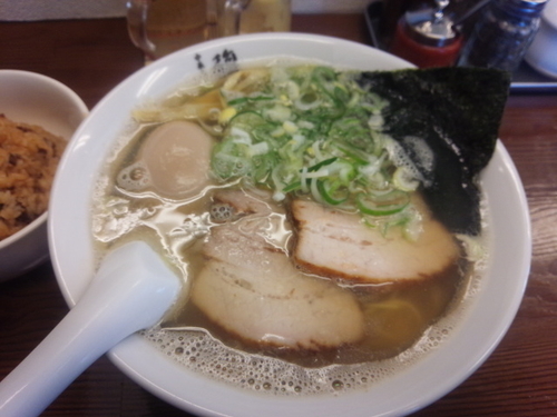 「煮干中華蕎麦＋肉めし、味玉」@中華そば 馥の写真