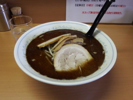 「醤油らーめん」@らーめん爐の写真