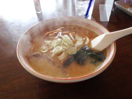 「味噌ラーメン」@ぶるどっく食堂の写真