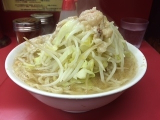 「ラーメン　小　ヤサイアブラ」@ラーメン二郎 桜台駅前店の写真