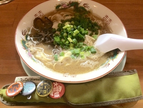 「ラーメン」@しぇからしか 梅田店の写真
