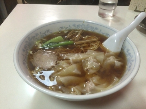 「ワンタンメン　￥500　税込」@白虹飯店の写真