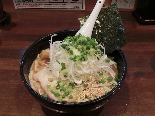 「味噌らーめん大盛+ネギ」@麺屋 吉佐の写真