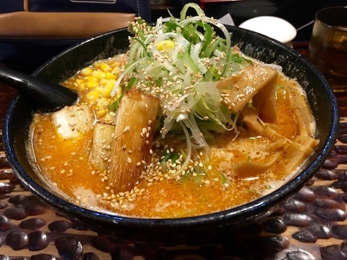 「特製焼きネギ担々麺 ¥880 + 無料トッピングネギ」@北のらーめん 美空の写真