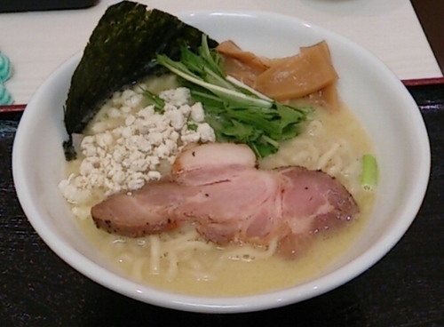 「濃厚鶏白湯ラーメン」@麺処 景虎 produced by ほん田の写真