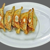 野菜たっぷり屋k餃子　期間限定120円（麺注文に限る）