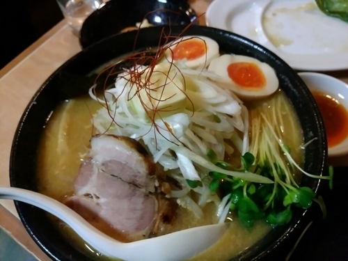 「【冬季限定】清湯味噌そば＋味玉＋etc」@麺屋 鶏口の写真