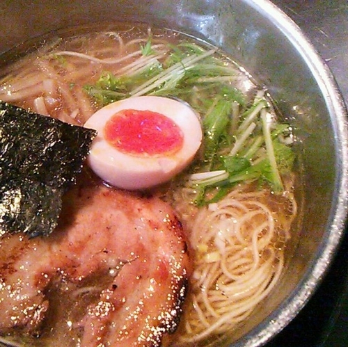「塩らーめん（淡麗）」@ZUND-BARの写真