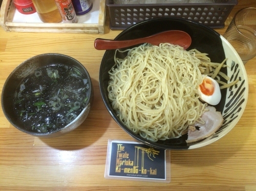 「ミスターアゴ つけ麺」@魚群の写真