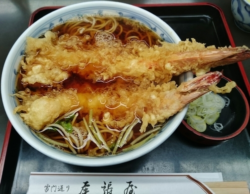 「天ぷらそば 1400円」@尾張屋 本店の写真