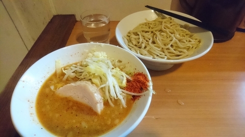 「【期間限定】味噌つけ麺(ニンニク・辛味)」@豚星。の写真