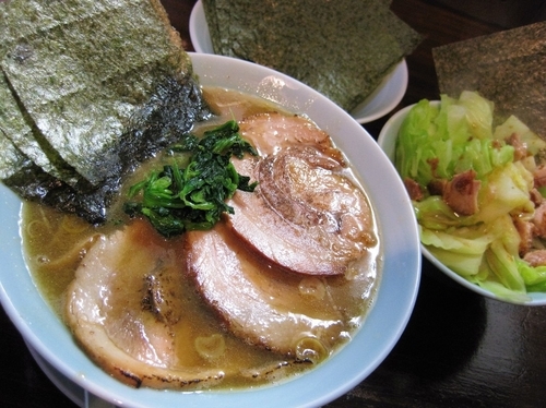 「醤油チャーシュー麺￥860」@横濱家系らーめん 濱家 館林店の写真