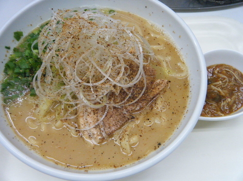 「冬の限定：燻香味噌900円」@塩ラーメン・つけめんのお店 はないちの写真