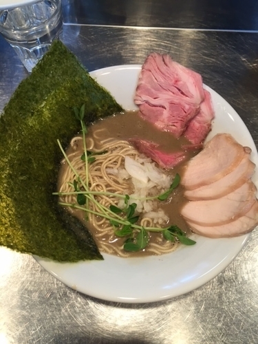 「限定コラボ　晴さん（濃厚煮干し豚骨）　800円」@さんじの写真