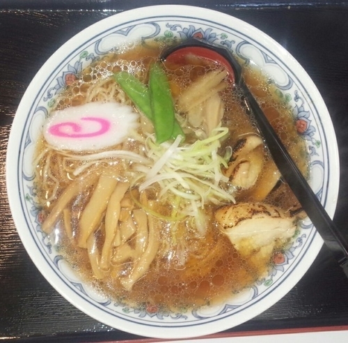 「炙り鶏中華（和風醤油味）750円」@味来屋の写真