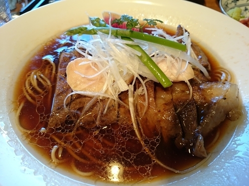 「【限定】肉そば(gibier)ジビエ1000円＋海鮮丼＋他」@寿製麺よしかわ 川越店の写真