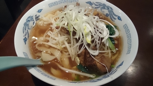 「牛バラ刀削麺」@西安厨房 唐華の写真