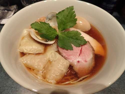 「特製醤油らーめん(950円)」@とものもとの写真