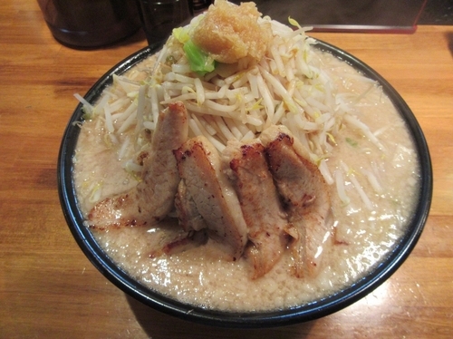 「ちゃーしゅーめん（１０５０円）＋大盛同料金」@どてちん 習志野店の写真