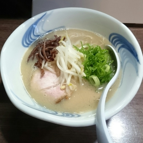 「白ブッタ @800円 ６周年限定」@我流麺舞 飛燕の写真