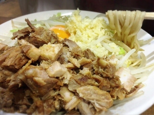 「油そば(850円)」@ラーメン髭の写真