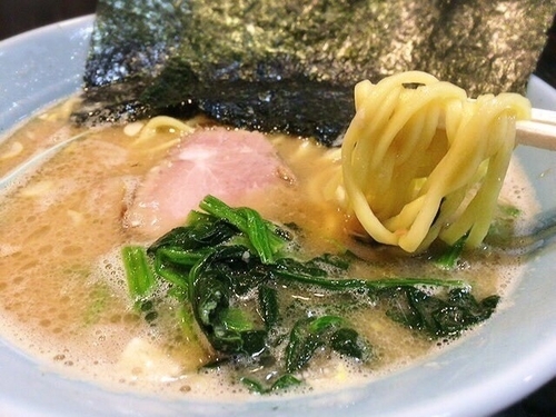 「ラーメン(680円)」@らーめんありがた家の写真