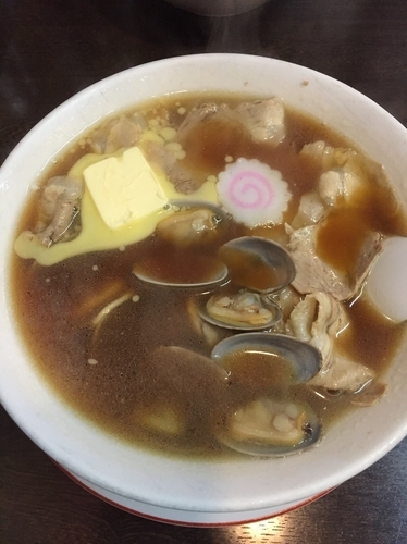 「あさり醤油バターラーメン  970円」@末廣ラーメン本舗 秋田駅前分店の写真