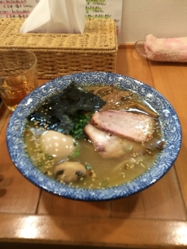 「はるゆたか味玉ラーメン」@らーめん森や。の写真