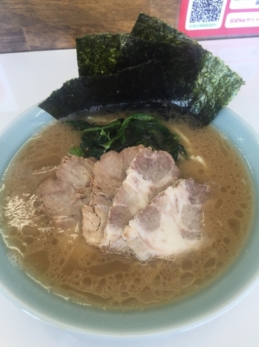 「チャーシュー麺並900円、硬め濃いめ」@横浜家系ラーメン 楊喜家の写真