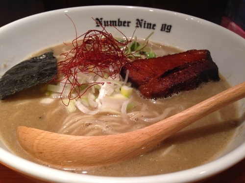 「濃厚煮干らーめん」@麺Dining Number Nine 09の写真