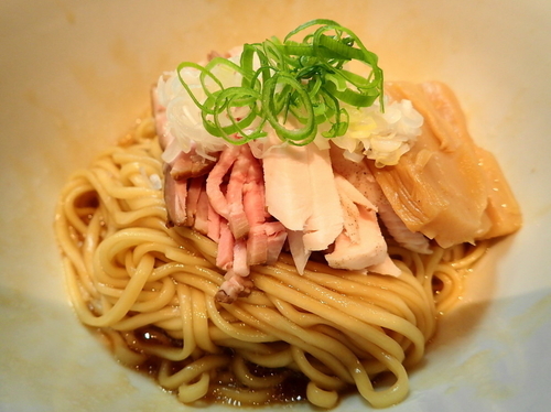「鶏油そば」@ラーメン屋 トイ・ボックスの写真