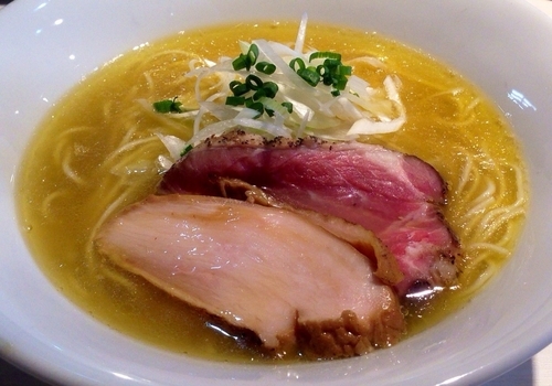 「【限定】昼夜15食　【ぶたっくす】　780円」@煮干し中華そば 一燈の写真