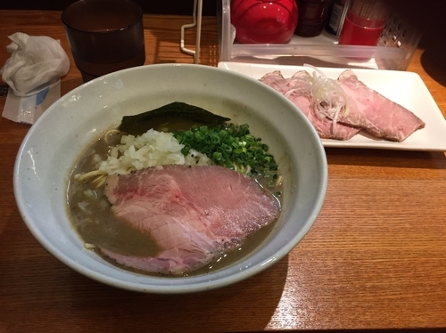 「煮干そば極＋ニボ玉＋温玉＋チャーシュー盛」@麺屋 烈の写真