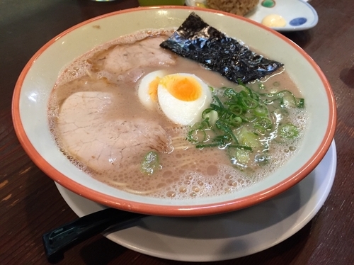 「ラーメン　570円」@大砲ラーメン 本店の写真