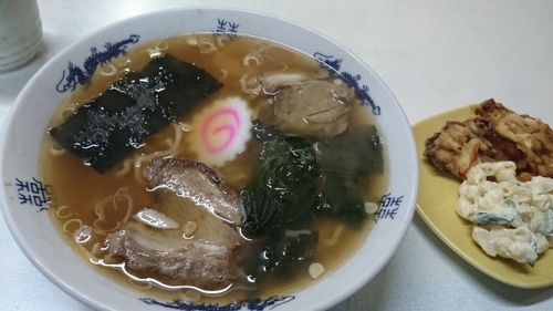 「ラーメン（400円）」@昭和食堂の写真