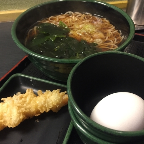 「朝そば（玉子）（￥320）＋海老天（クーポン）」@ゆで太郎 三田3丁目店の写真