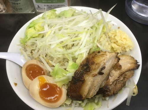 「特ぎ郎(ヤサイ、ニンニク)　1000円」@らーめん ぎょうてん屋 町田店の写真