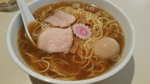 「中華そば(600)味玉(100)」@赤坂味一 亀戸店の写真